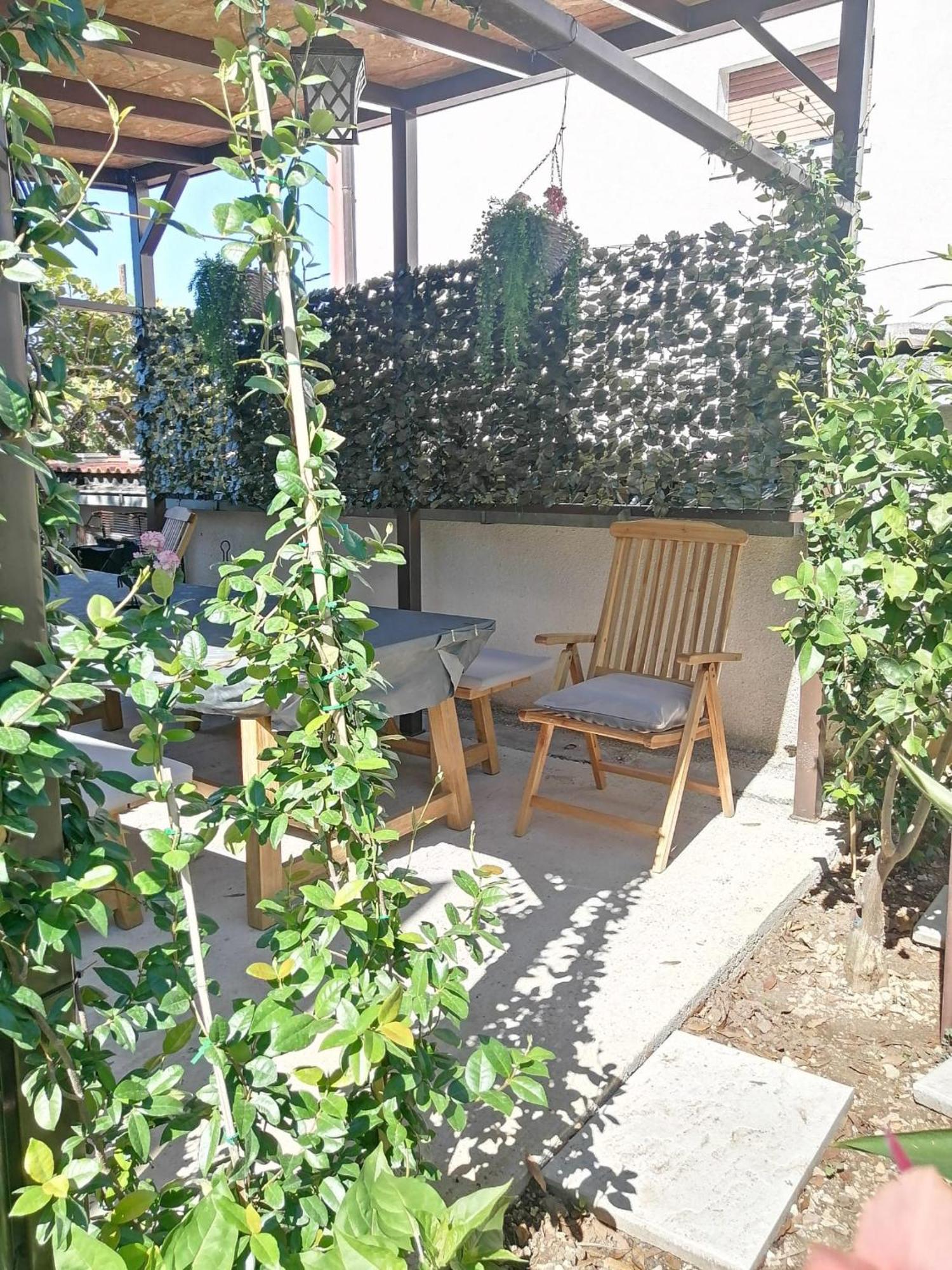 סגט ווראנייצה Apartments Kursan מראה חיצוני תמונה