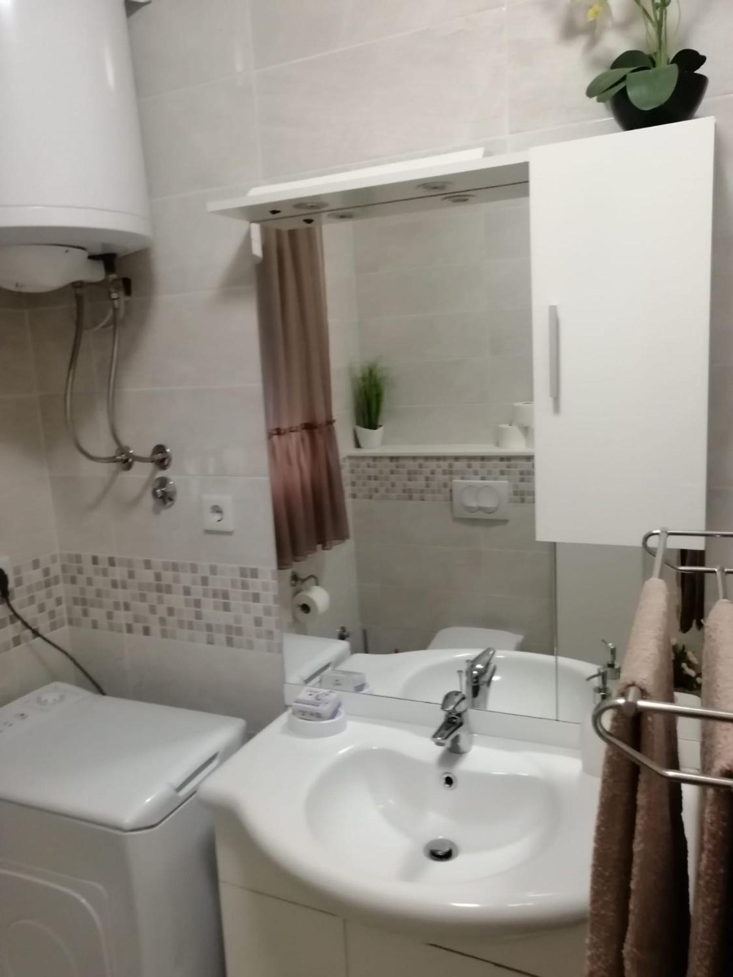סגט ווראנייצה Apartments Kursan מראה חיצוני תמונה
