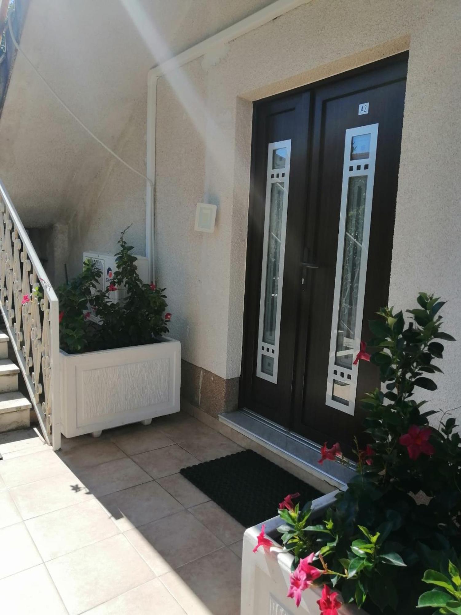 סגט ווראנייצה Apartments Kursan מראה חיצוני תמונה